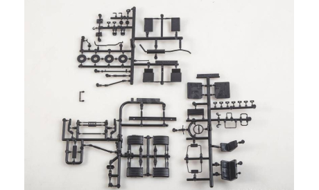 Сборная модель  ЗИЛ-95301ФА, сборная модель автомобиля, AVD Models, scale43