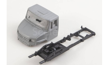 Сборная модель  ЗИЛ-95301ФА, сборная модель автомобиля, AVD Models, scale43