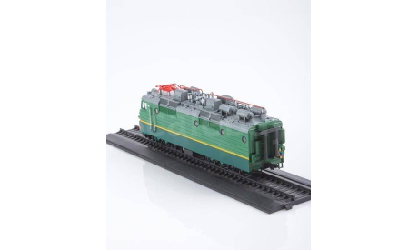 Наши поезда №21, ВЛ80С, железнодорожная модель, scale87