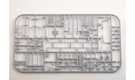 Сборная модель  ТСВ-6 (130), сборная модель автомобиля, AVD Models, scale35