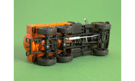 Маслозаправщик МА-4А (131), масштабная модель, ModelPro, scale43