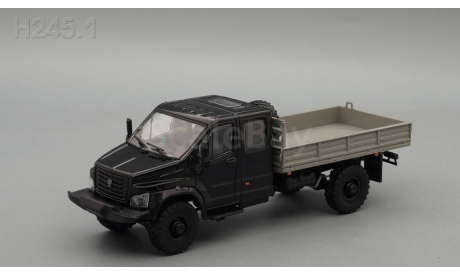 ГАЗон C42A33 бортовой, черный / серый, масштабная модель, Наш Автопром, 1:43, 1/43