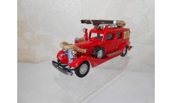 MATCHBOX MOY YFE03 1933 CADILLAC V16 пожарная машина кадиллак  1: 43