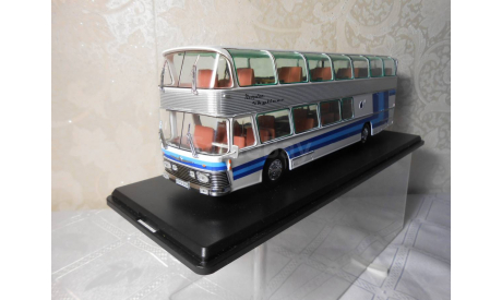 Neoplan NH 22L Skyliner    Hachette   IXO     1:43, масштабная модель, 1/43