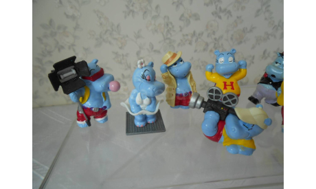Бегемоты в Голливуде 1997 Die Happy Hippo Hollywoodstar Vintage Kinder Surprise Toys Киндер сюрприз., фигурка, scale0