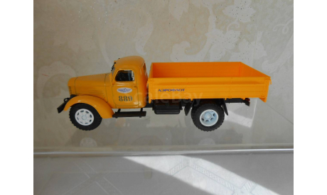 ЗИС-150 бортовой (Аэрофлот)     Автоистория (АИСТ), масштабная модель, scale43