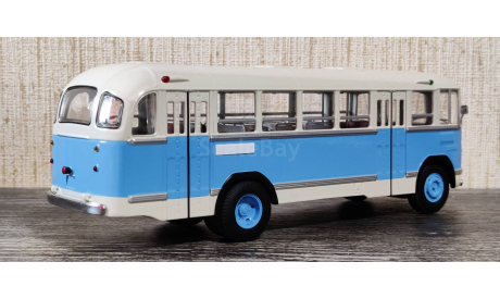 Автобус Лиаз-158В бело-голубой ClassicBus КБ КлассикБас, масштабная модель, scale43