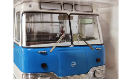 Автобус Лиаз-677Э голубой Демпрайс Demprice, масштабная модель, scale43