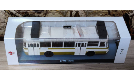 Автобус Лиаз-677М оливковый Демпрайс Demprice, масштабная модель, Classicbus, 1:43, 1/43