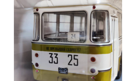 Автобус Лиаз-677М оливковый Демпрайс Demprice, масштабная модель, Classicbus, 1:43, 1/43