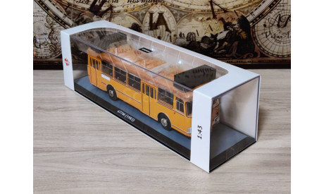 Автобус Лиаз-677Э оранжевый Демпрайс Demprice, масштабная модель, scale43