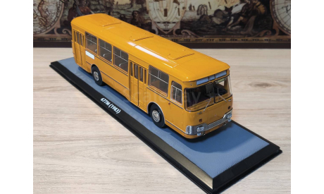 Автобус Лиаз-677Э ЛиАЗ-677М оранжевый Демпрайс Demprice ClassicBus Классикбас, масштабная модель, scale43