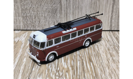 Троллейбус Csepel D-710 (IKARUS 60-T) Икарус, масштабная модель, Atlas, scale72
