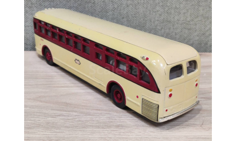 Автобус GM Bus Corgi, масштабная модель, scale50, Mercedes-Benz