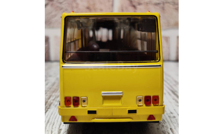 Автобус Икарус 280.33 Ikarus 280 янтарный охра ClassicBus Demprice Демпрайс Классикбас, масштабная модель, scale43