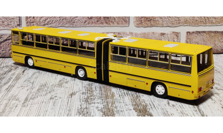Автобус Икарус 280 Ikarus 280.33 охра Демпрайс Demprice Классикбас ClassicBus, масштабная модель, 1:43, 1/43