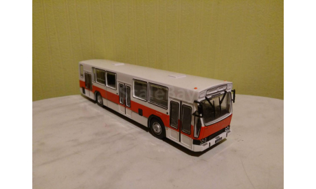 Автобус Йелч белый с красным, масштабная модель, Jelcz, Atlas, scale72