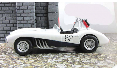 Зил 112 С 1962 белый IXO IST Автолегенды СССР 1:43, масштабная модель, scale43, Автолегенды СССР журнал от DeAgostini