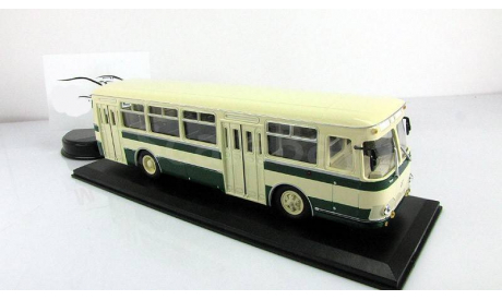 Автобус Лиаз 677 Ранний СССР ClassicBus 1:43, масштабная модель, 1/43