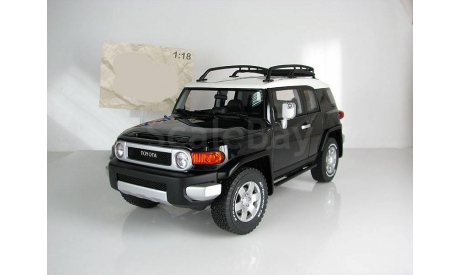 Тойота Toyota FJ Cruiser 4x4 Черный AutoArt 1:18 78856, масштабная модель, 1/18