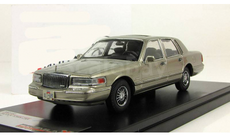 Линкольн Lincoln Town Car 1996 Champagne PremiumX 1:43 PRD102, масштабная модель, Premium X, scale43