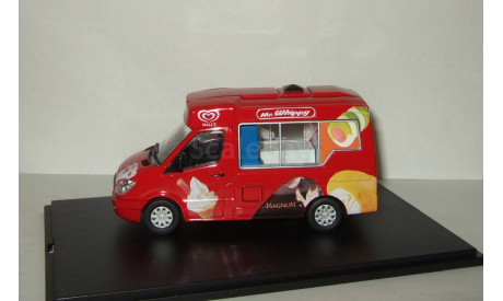 Мерседес Бенц Mercedes Benz Sprinter Whitby Mondial Walls Mr Whippy Ice Cream Van Oxford 1:43 WM001, масштабная модель, scale43, Mercedes-Benz