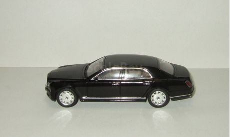 Бентли Bentley Mulsanne 2010 Minichamps 1:43 436139900 БЕСПЛАТНАЯ доставка, масштабная модель, 1/43