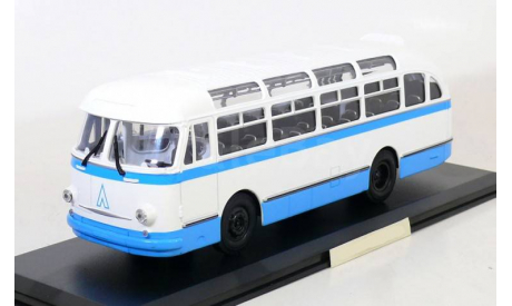 Автобус Лаз 695 Е 1961 синий / белый СССР ClassicBus 1:43 Ранний, масштабная модель, scale43