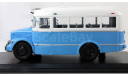 АВТОБУС Кавз 651 1949 Бело-голубой СССР CLASSICBUS 1:43, масштабная модель, 1/43