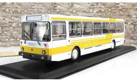 Автобус Лиаз 5256 1989 СССР ClassicBus 1:43, масштабная модель, scale43