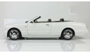 Бентли Bentley Azure 2006 Белый Minichamps 1:18 100139502, масштабная модель, scale18