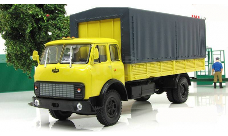 Маз 53352 (1977-90), желтый СССР НАП Наш Автопром 1:43 H297, масштабная модель, scale43