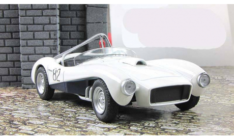 Зил 112 С 1962 белый IXO IST Автолегенды СССР 1:43, масштабная модель, scale43, Автолегенды СССР журнал от DeAgostini