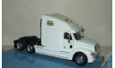 Freightliner Century Class S/T Columbia 2000 Welly 1:32, масштабная модель, scale32