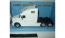 Freightliner Century Class S/T Columbia 2000 Welly 1:32, масштабная модель, scale32