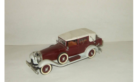 Isotta Fraschni Tipo 1939 Бело красный Rio 1:43, масштабная модель, 1/43, Isotta Fraschini