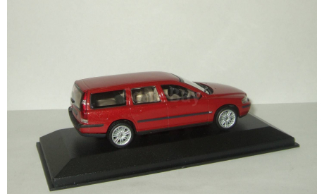 Вольво Volvo V70 P2 2003 Minichamps 1:43, масштабная модель, 1/43