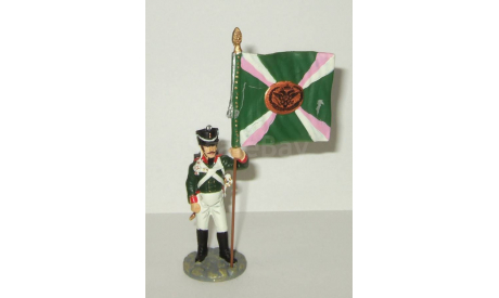 фигурка солдат Знаменосец Симбирского пехотного полка 1812 г. № 29 Наполеоновские войны GE Fabbri 1:32, фигурка, scale32