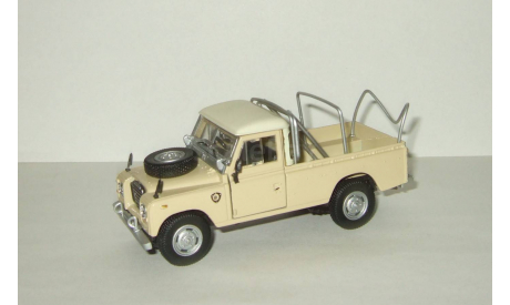 Land Rover 130 Series III Defender Пикап 4х4 1972 Hongwell Cararama 1:43 Ранний БЕСПЛАТНАЯ доставка, масштабная модель, Bauer/Cararama/Hongwell, scale43