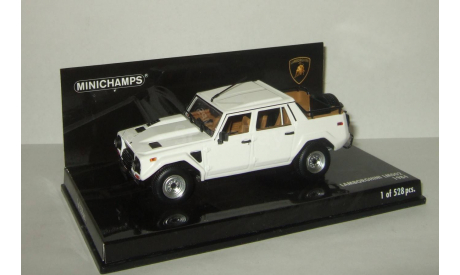 Ламборгини Lamborghini LM002 4x4 1984 Белая Minichamps 1:43 436103375, масштабная модель