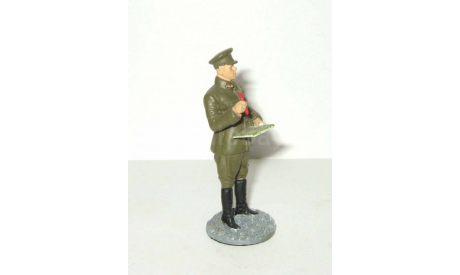 фигурка солдат Генерал-лейтенант в походной форме 1941–1943 гг. № 18 серия солдаты ВОВ Великая Отечественная война СССР 1:32, фигурка, Солдаты Великой Отечественной (Eaglemoss Collections), scale32