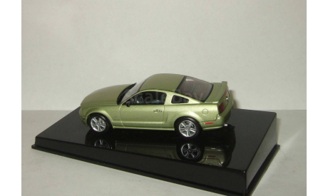 Форд Ford Mustang GT 2005 AutoArt 1:43 52761, масштабная модель, 1/43