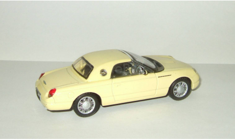 Форд Ford Thunderbird 2004 Maisto 1:43, масштабная модель, scale43, Maisto-Swarovski