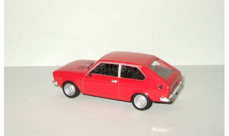 Фиат Fiat 128 3P 1976 IST Kultowe Autа 1:43, масштабная модель, 1/43, DeAgostini-Польша (Kultowe Auta)