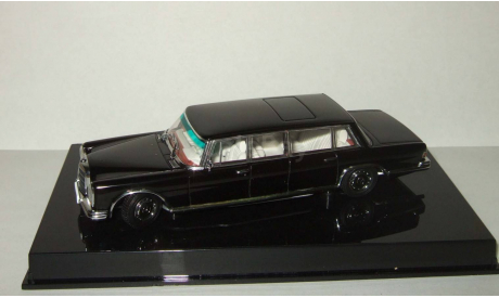 лимузин Мерседес Бенц Mercedes Benz 600 W100 LWB (Длинная версия) Черный AutoArt 1:43 56197, масштабная модель, Mercedes-Benz, scale43