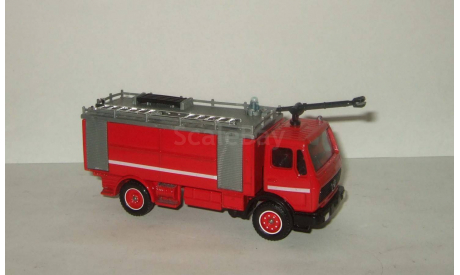 Мерседес Бенц Mercedes Benz Пожарный Solido 1:50, масштабная модель, 1/50, Mercedes-Benz