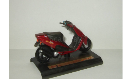 мотоцикл мотороллер скутер Malaguti Phantom F12 2003 Maisto 1:18 БЕСПЛАТНАЯ доставка, масштабная модель мотоцикла, 1/18