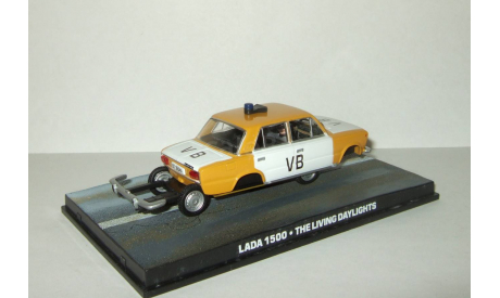 Ваз 2103 Жигули Lada 1500 из к/ф ’Искры из глаз’ Universal Hobbies James Bond series 1:43, масштабная модель, 1/43