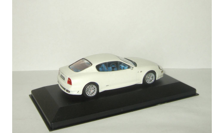 Мазерати Maserati GranSport 2004 IXO 1:43 MOC042, масштабная модель, scale43, IXO Road (серии MOC, CLC)