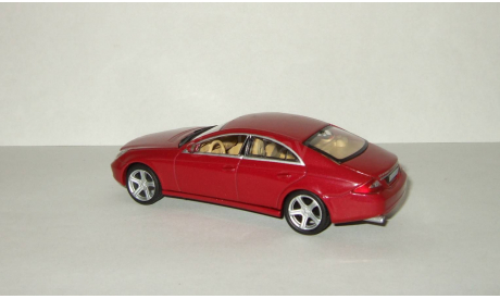 Мерседес Бенц Mercedes Benz CLS I C219 IXO Суперкары 1:43, масштабная модель, scale43, IXO Road (серии MOC, CLC), Mercedes-Benz